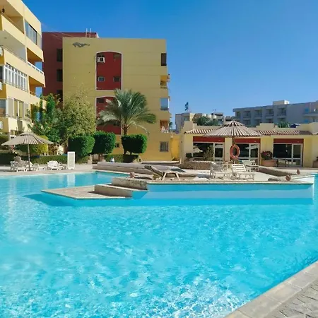 Hurghada Apartment With Swimming Pool